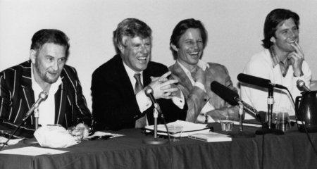 Maxwell Caulfield photo