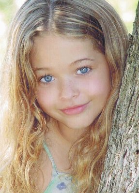 Sasha Pieterse photo