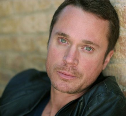 Anthony Starke photo