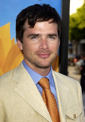 Matthew Settle photo