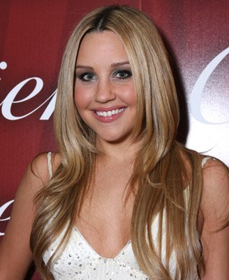 Amanda Bynes photo