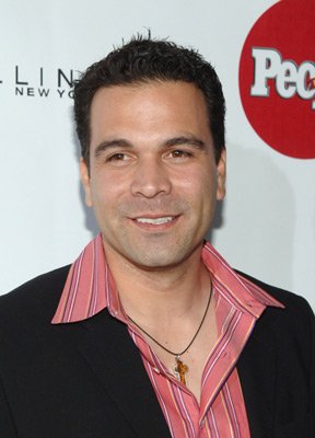 Ricardo Chavira photo