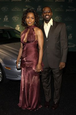 Angela Bassett photo