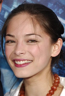 Kristin Kreuk photo