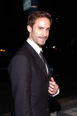 Joseph Fiennes photo