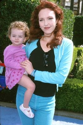 Amy Yasbeck photo