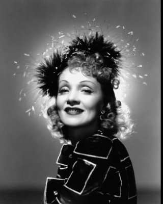 Marlene Dietrich photo