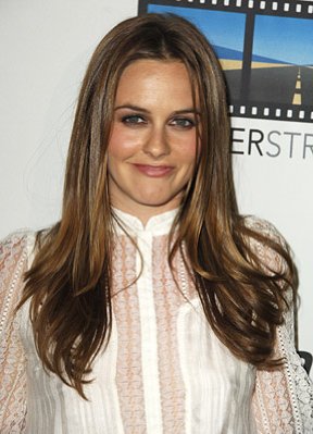 Alicia Silverstone photo