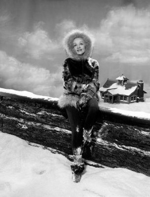 Marlene Dietrich photo