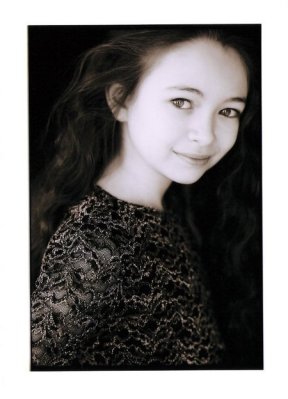 Jodelle Ferland photo