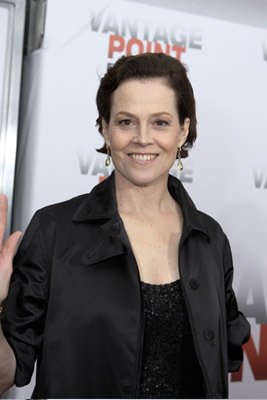 Sigourney Weaver photo