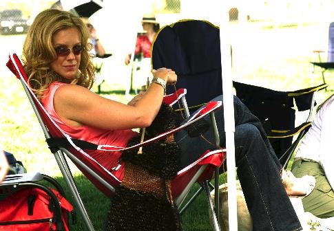 Elizabeth Perkins photo