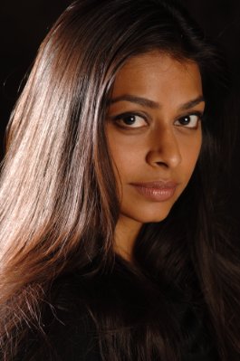 Ayesha Dharker photo