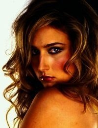 Leelee Sobieski photo