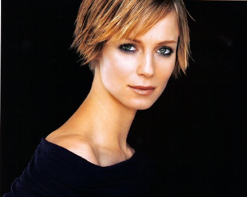 Laura Regan photo