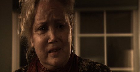 Sally Kirkland photo