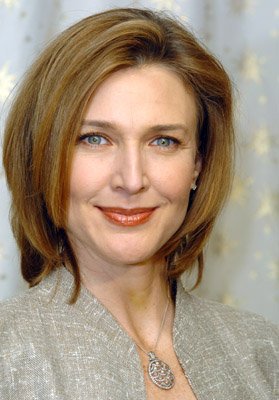 Brenda Strong photo