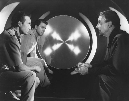 Leslie Nielsen photo