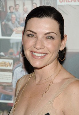 Julianna Margulies photo
