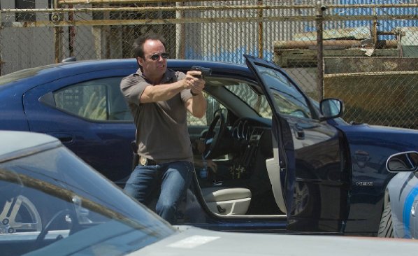 Walton Goggins photo