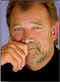 Bo Svenson photo