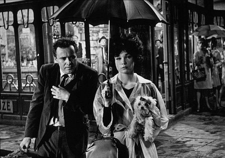 Shirley MacLaine photo