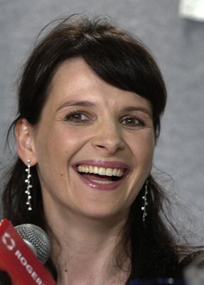 Juliette Binoche photo