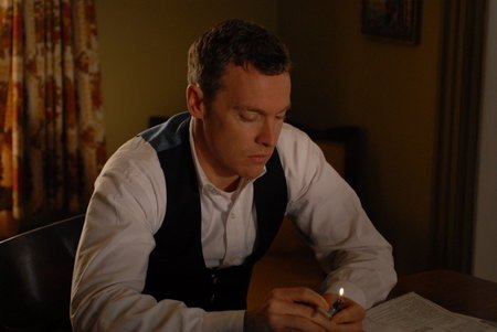 Tate Donovan photo