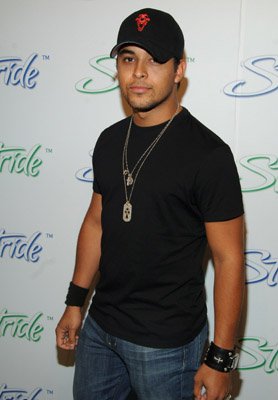 Wilmer Valderrama photo