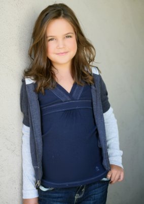 Bailee Madison photo