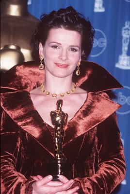 Juliette Binoche photo