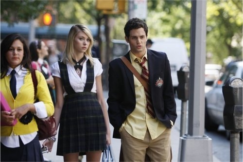 Penn Badgley photo