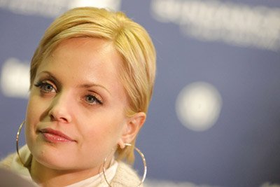 Mena Suvari photo