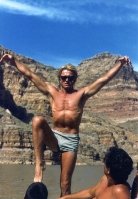 Dennis Holahan photo