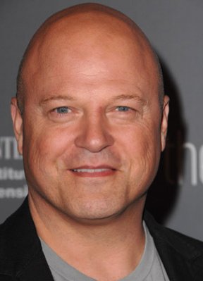 Michael Chiklis photo