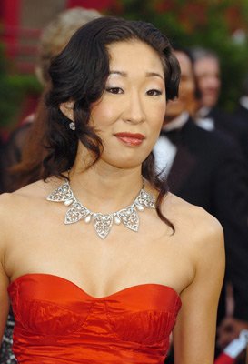 Sandra Oh photo