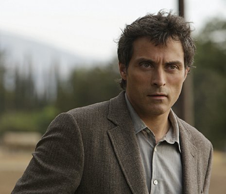 Rufus Sewell photo