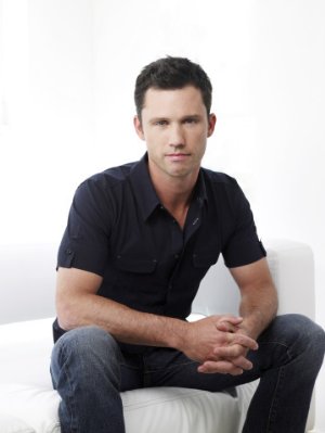 Jeffrey Donovan photo