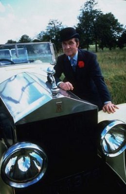 Patrick Macnee photo