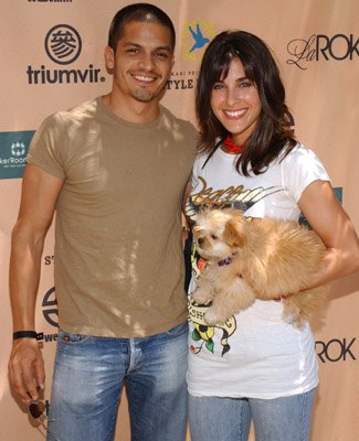 Nicholas Gonzalez photo