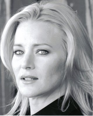 Angela Featherstone photo