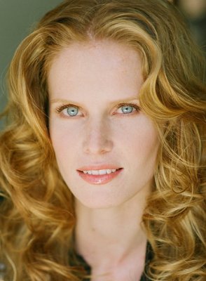Rebecca Mader photo