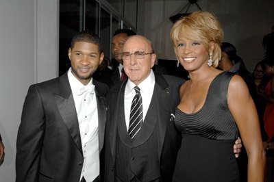 Usher Raymond photo