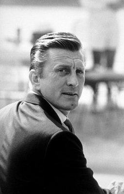 Kirk Douglas photo
