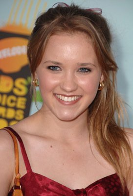 Emily Osment photo