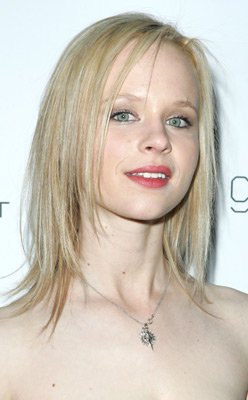 Thora Birch photo