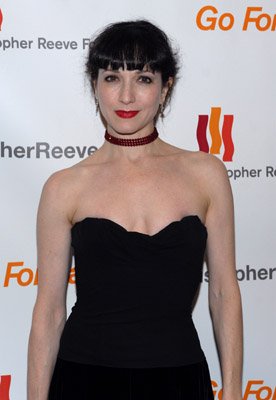 Bebe Neuwirth photo