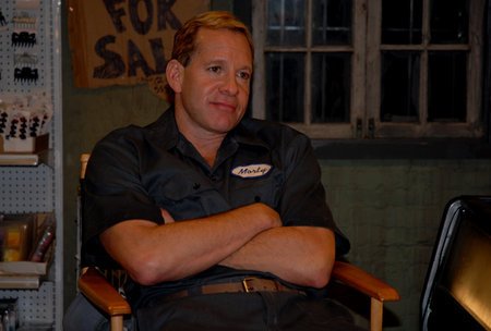 Steve Guttenberg photo