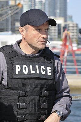 Enrico Colantoni photo