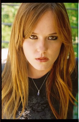 Stephi Lineburg photo